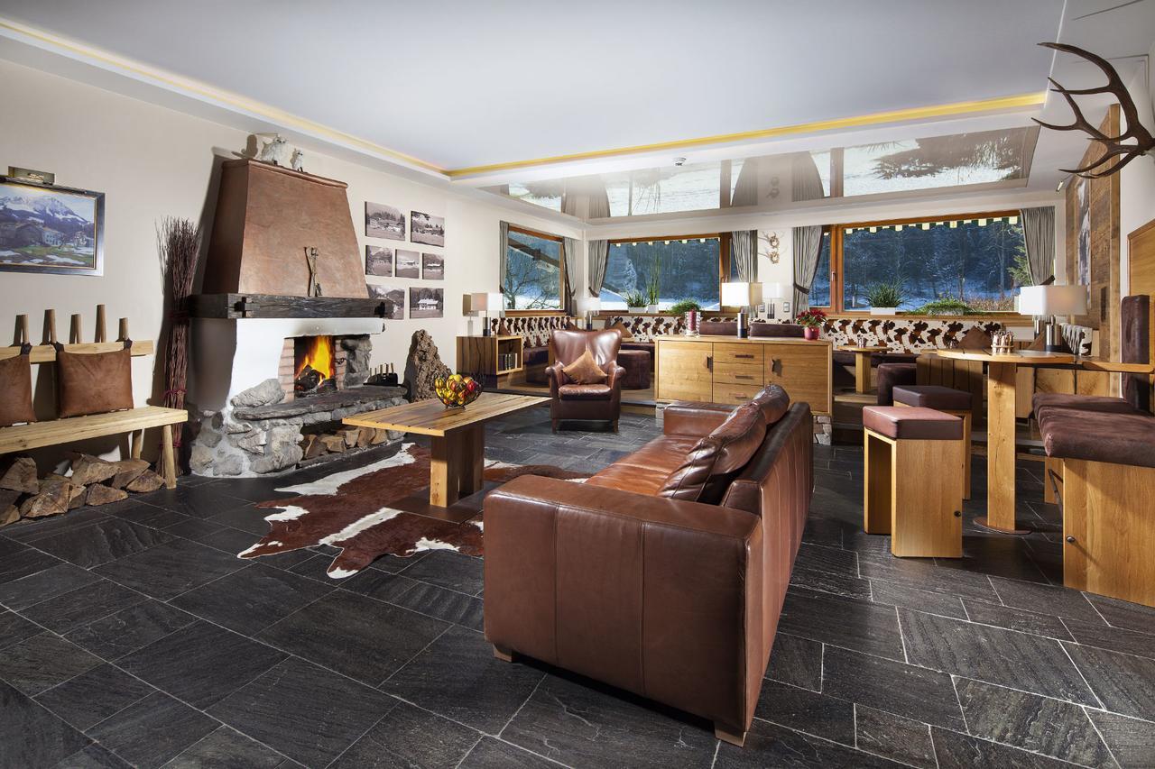 Alm- & Wellnesshotel Alpenhof Шёнау-ам-Кёнигсзе Экстерьер фото